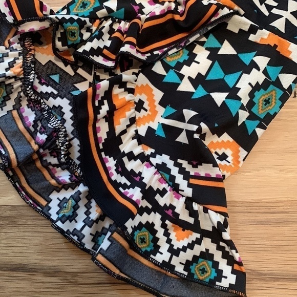 Jody California Abstract Geometric Pattern Boatneck Above Knee Dress Women’s M - Picture 9 of 12